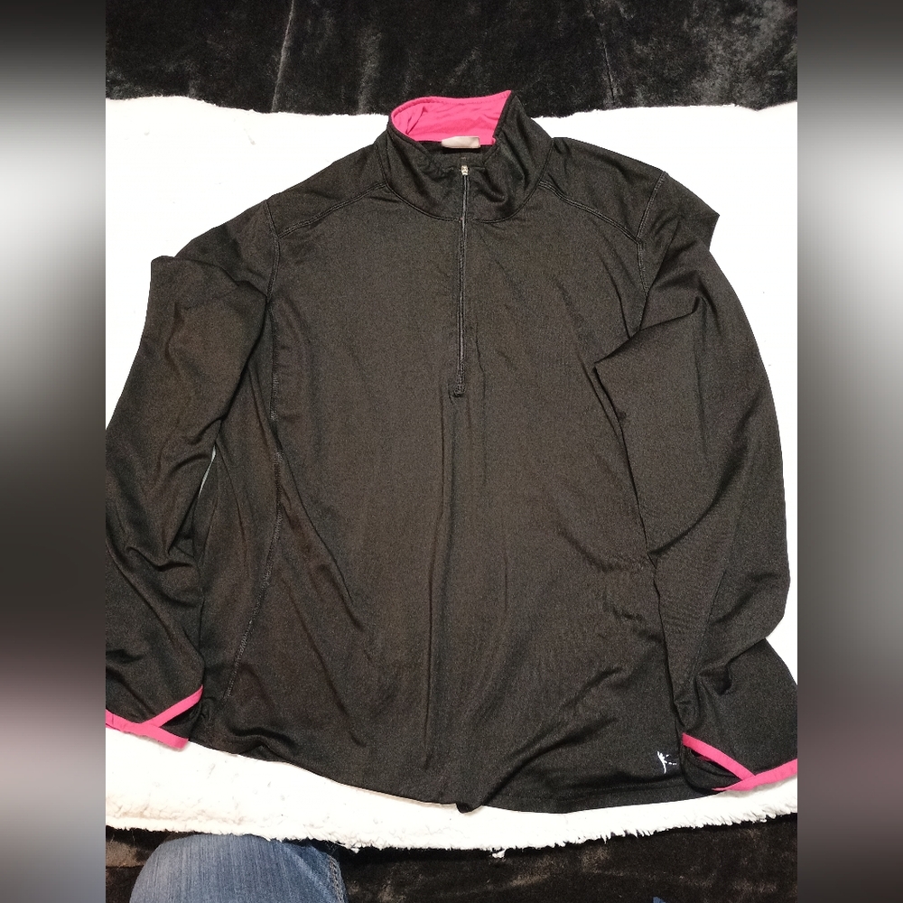 Danskin Now Long Sleeve XL  1/4 zip.